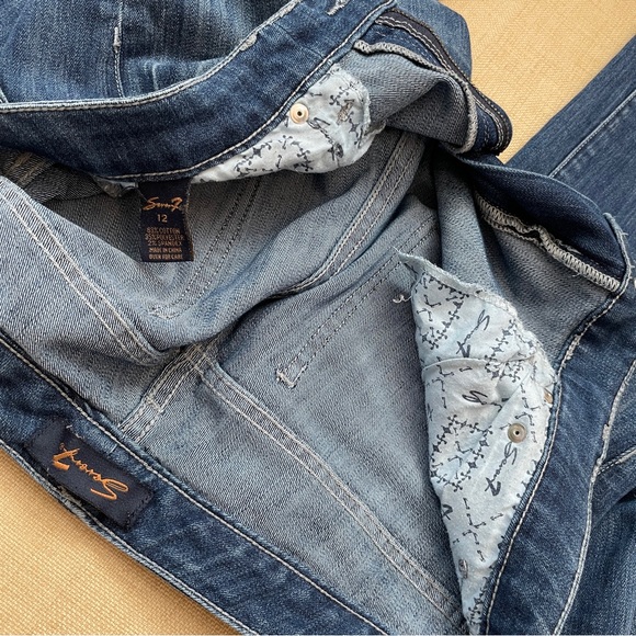 Seven Medium Blue Med Rise Whiskered Flared Jeans - Picture 14 of 16